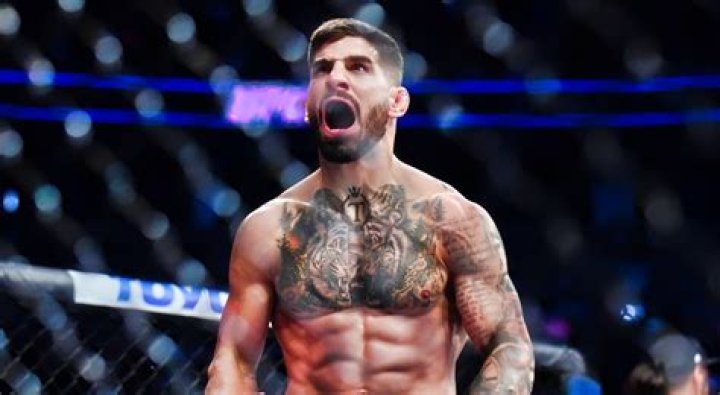 Alexandre Topuria: A Name That Tells a Story