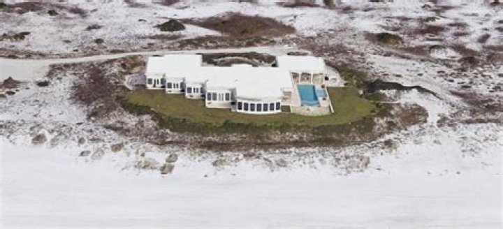 Discover The Opulent World Of Jerry Jones' Destin House