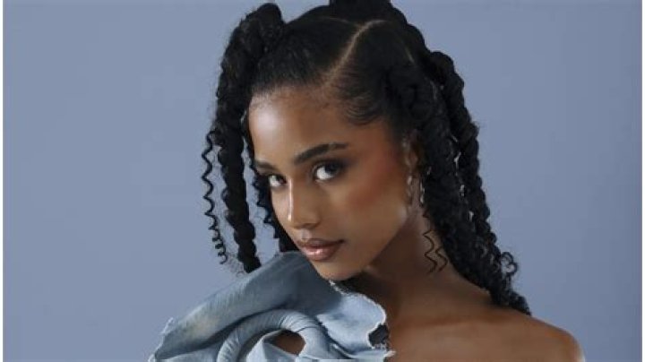 Discovering Jodi Balfour: A Talented Actress from South Africa