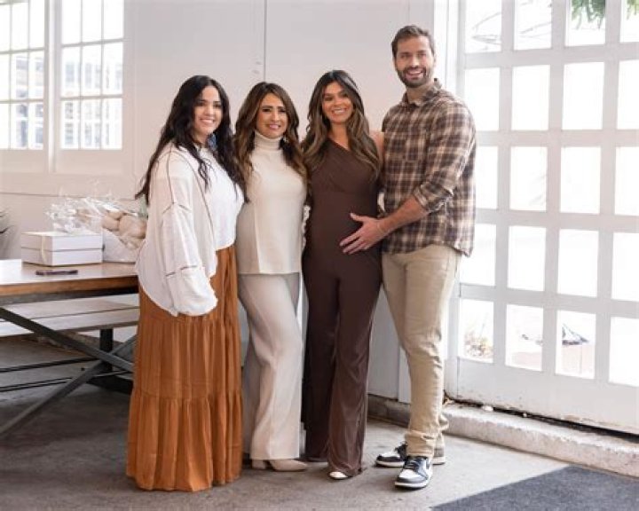 Discovering Liann Freeman: A Look at the Man Beside Stephanie Abrams