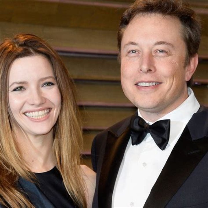 Elon Musk Wife: Unpacking His Relationships and Family Life