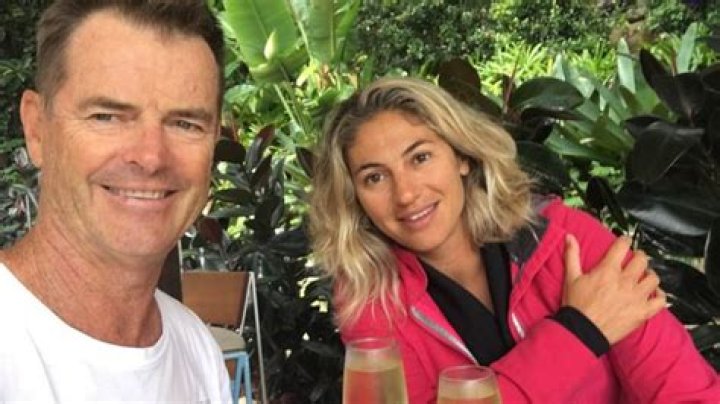 Exploring the Life of Dylan McDermott's Wife: A Look at Her Story