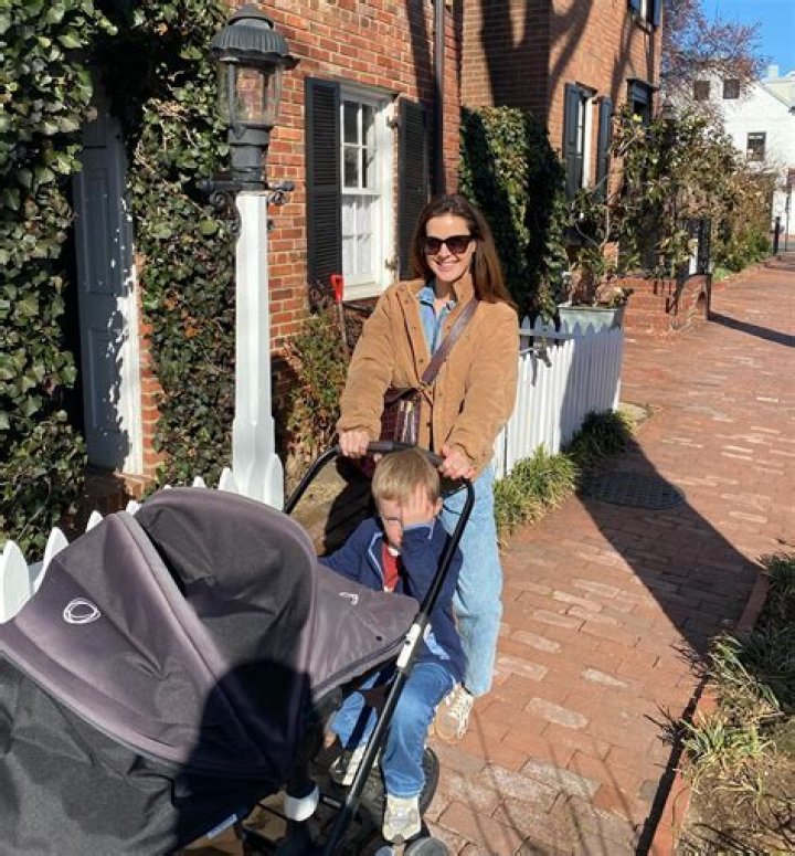 Exploring the Search for Alexandria Hoff Wikipedia