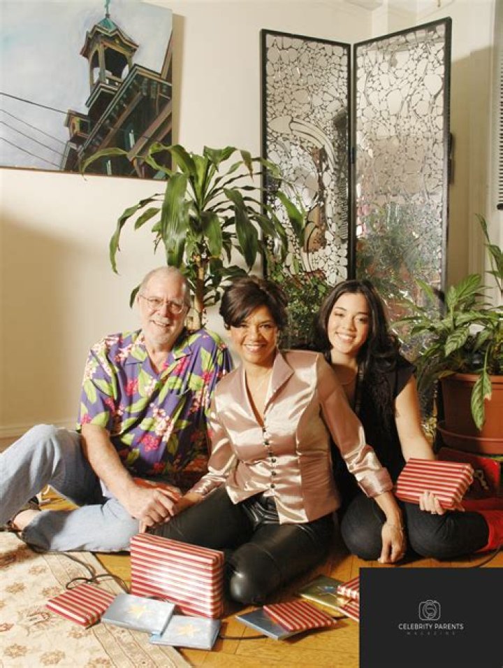 How To Build Your Net Worth Like Sonia Manzano