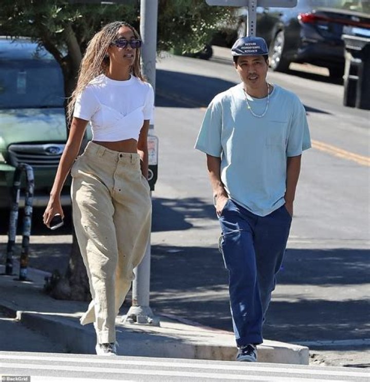 Malia Obama Boyfriend: Exploring Her Reported Relationships