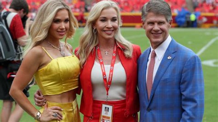 Tavia Shackles: A Look at the Chiefs' First Lady and Community Voice
