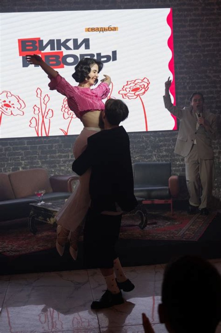 The Heartwarming Appeal of the Vika and Vova Jump Video