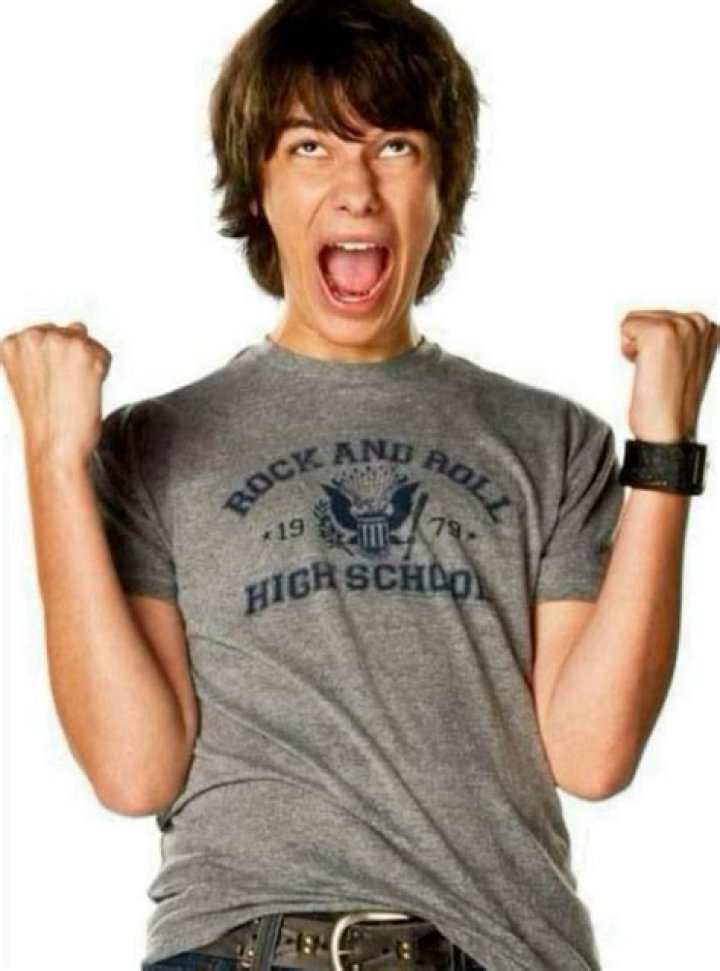 Unpacking Viralknd: Your Gateway to Trending Online Stories