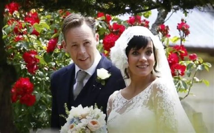 Unveiling Her Husbands And Marriages