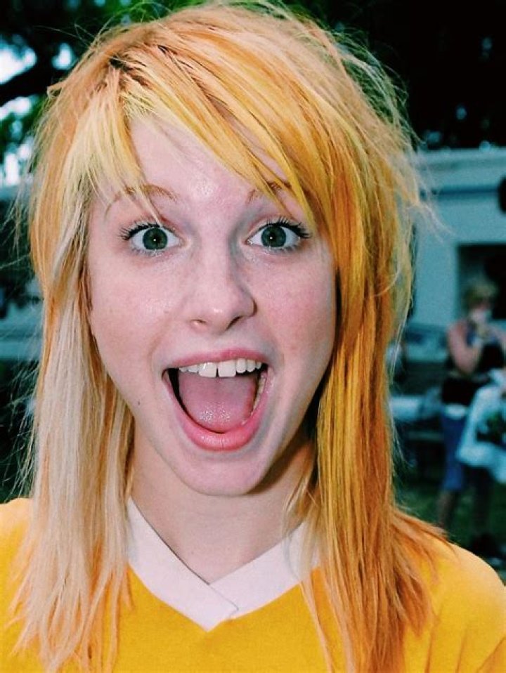 Unveiling The Enigmatic Hayley Williams Young: A Journey Of Discovery