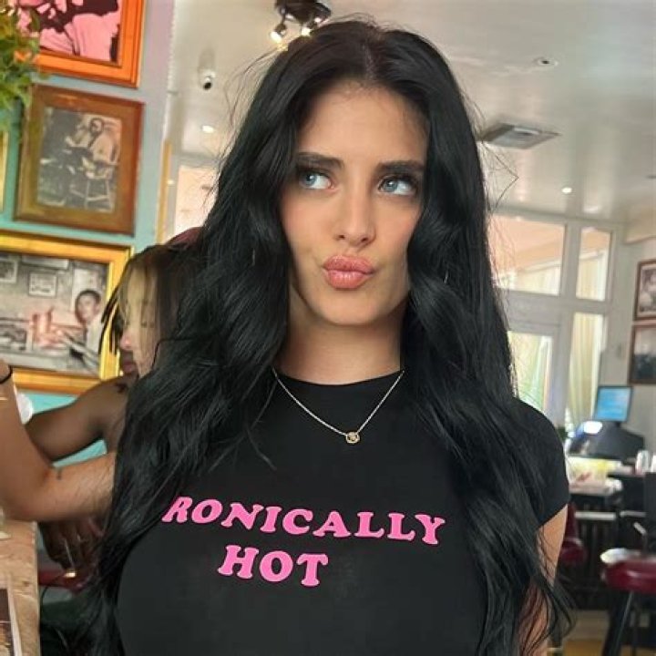 Unveiling the World of Camilla: What 'Camilla Araujo of Leaked' Might Really Mean for Fashion Enthusiasts